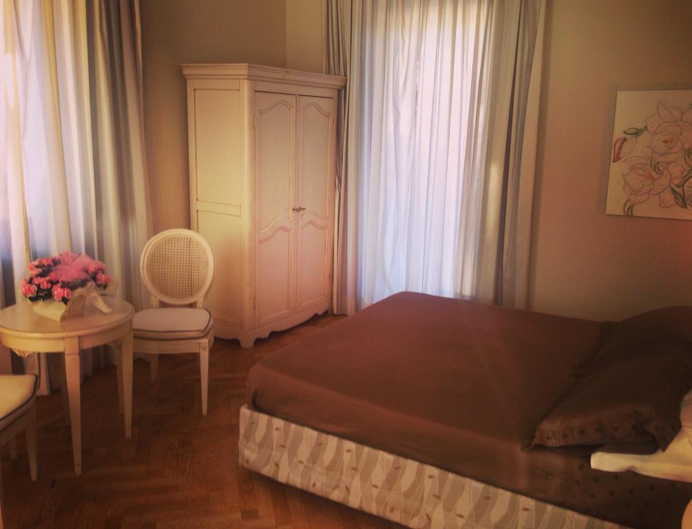 Hotel Langa In Cortemilia Extérieur photo